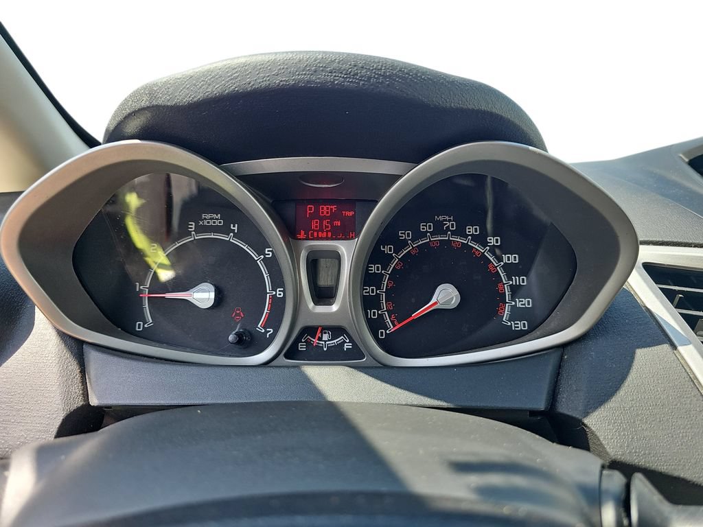 Used 2013 Ford Fiesta SE FWD image 19