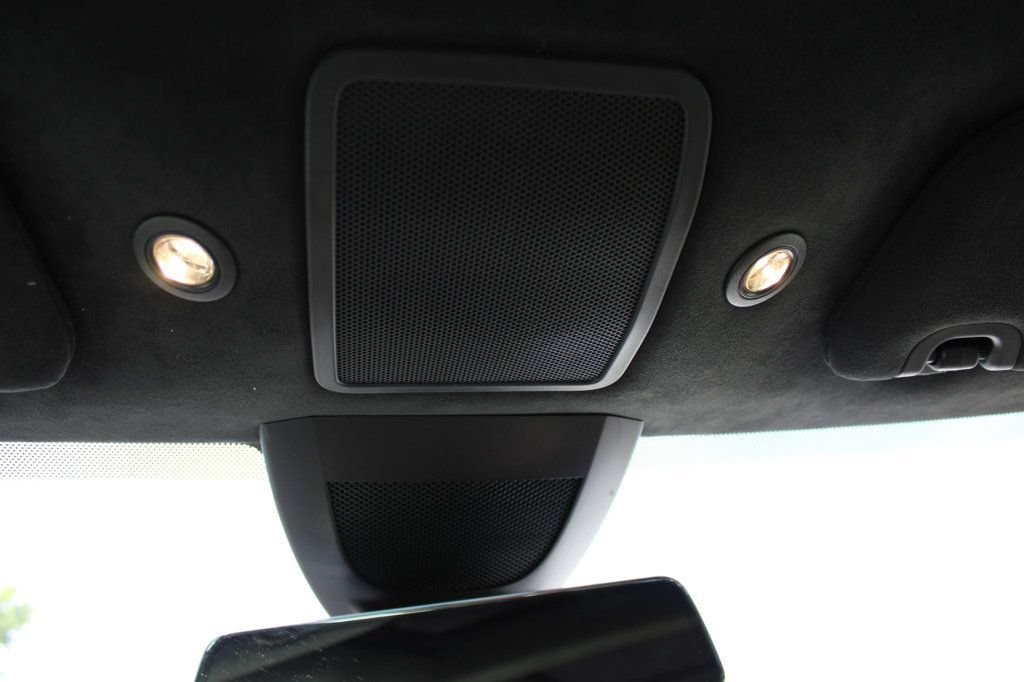 Used 2015 Tesla Model S 70D AWD/4WD image 19