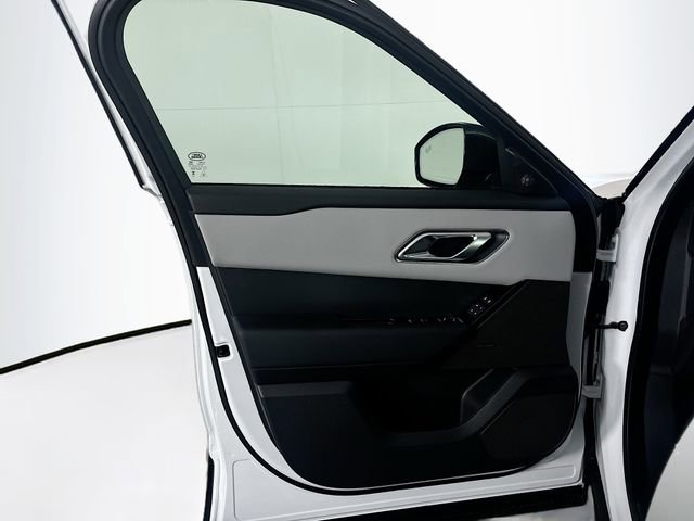 Used 2026 Land Rover Range Rover Velar S image 11