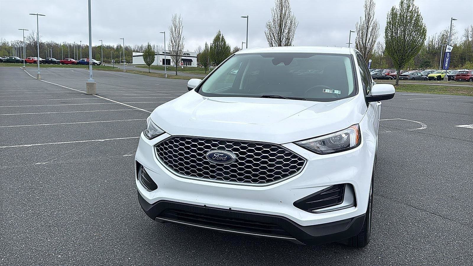 Used 2024 Ford Edge SEL AWD/4WD image 14