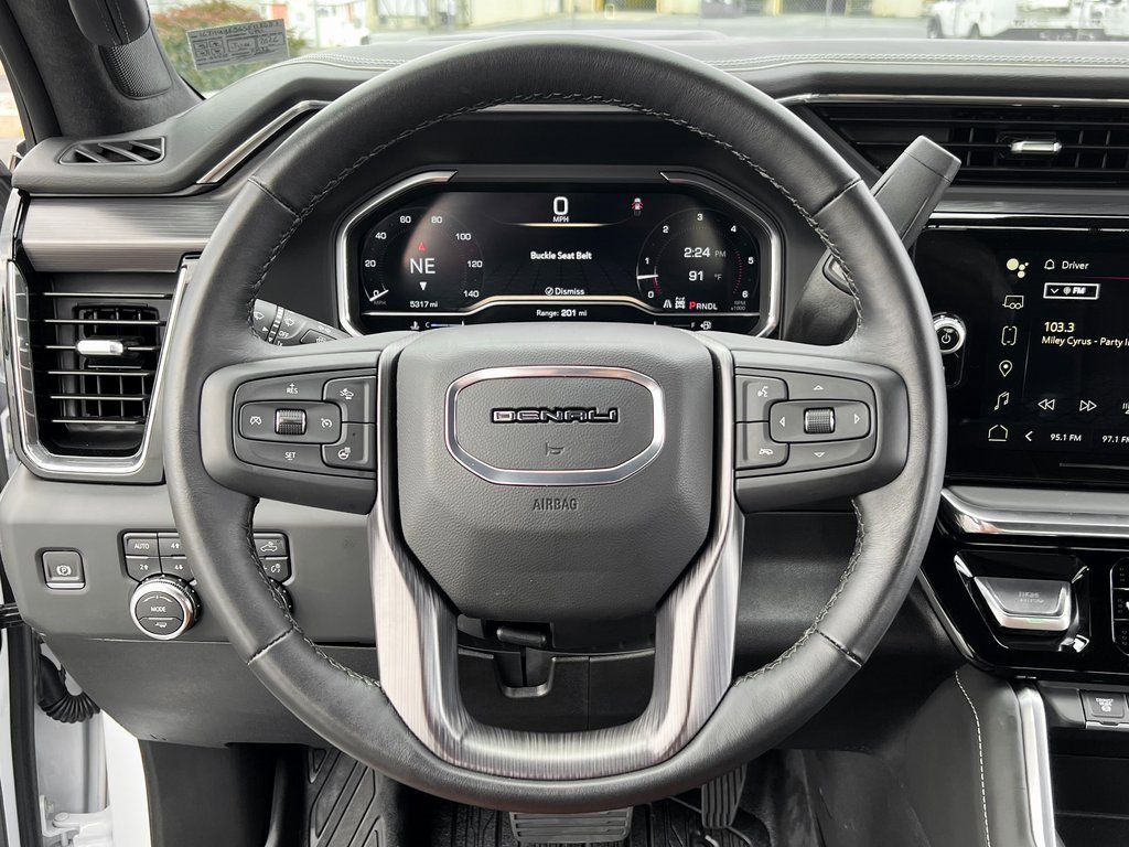 Used 2025 GMC Sierra 3500 Denali Ultimate image 27