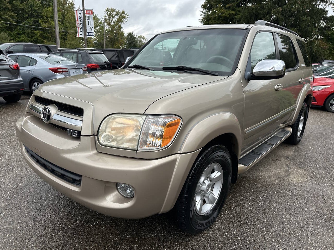 Used 2007 Toyota Sequoia Limited w/ Luxury Pkg AWD/4WD image 2
