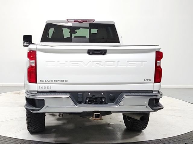 Used 2023 Chevrolet Silverado 2500 LTZ w/ LTZ Premium Package image 6