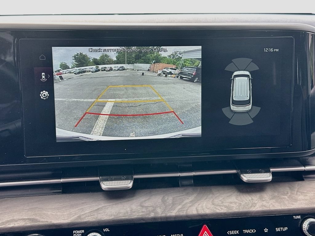 Certified 2024 Kia Carnival EX FWD image 14