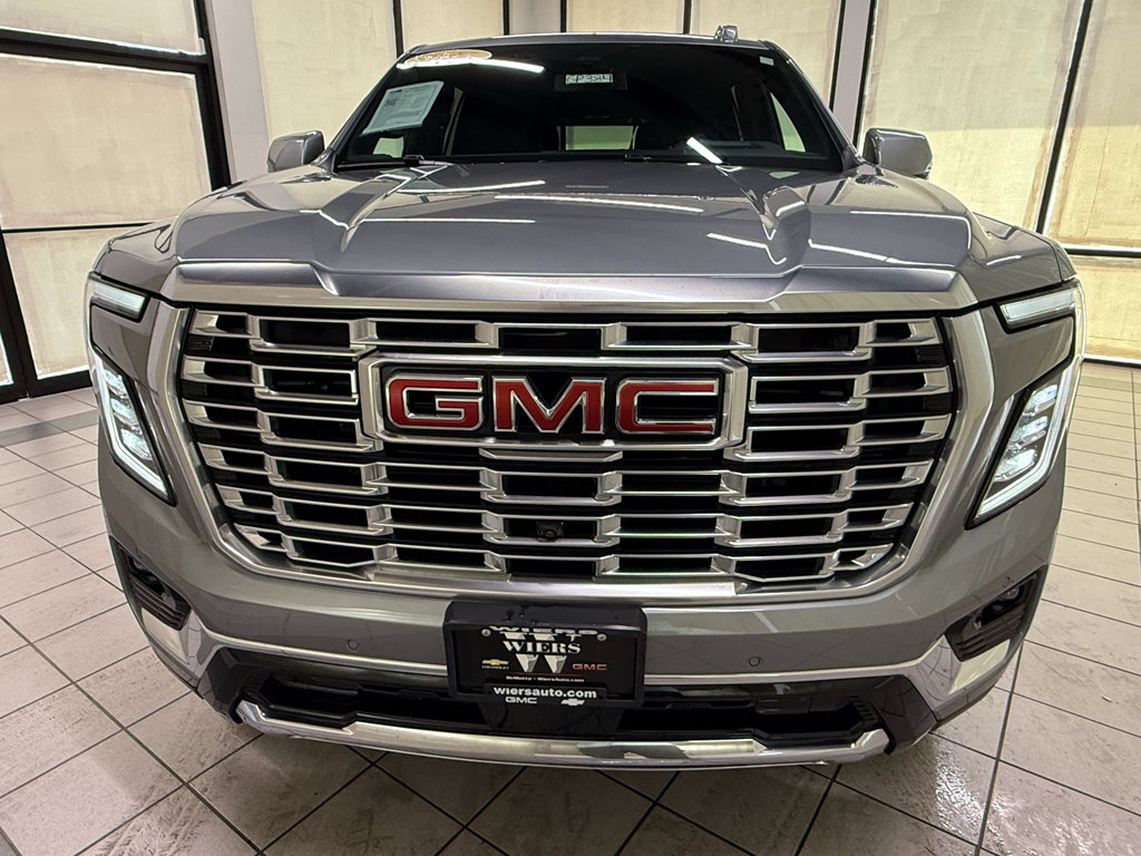 Used 2025 GMC Yukon Denali AWD/4WD image 12