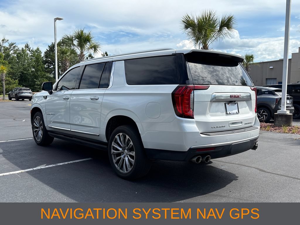 Used 2021 GMC Yukon XL Denali w/ Denali Premium Package RWD image 3