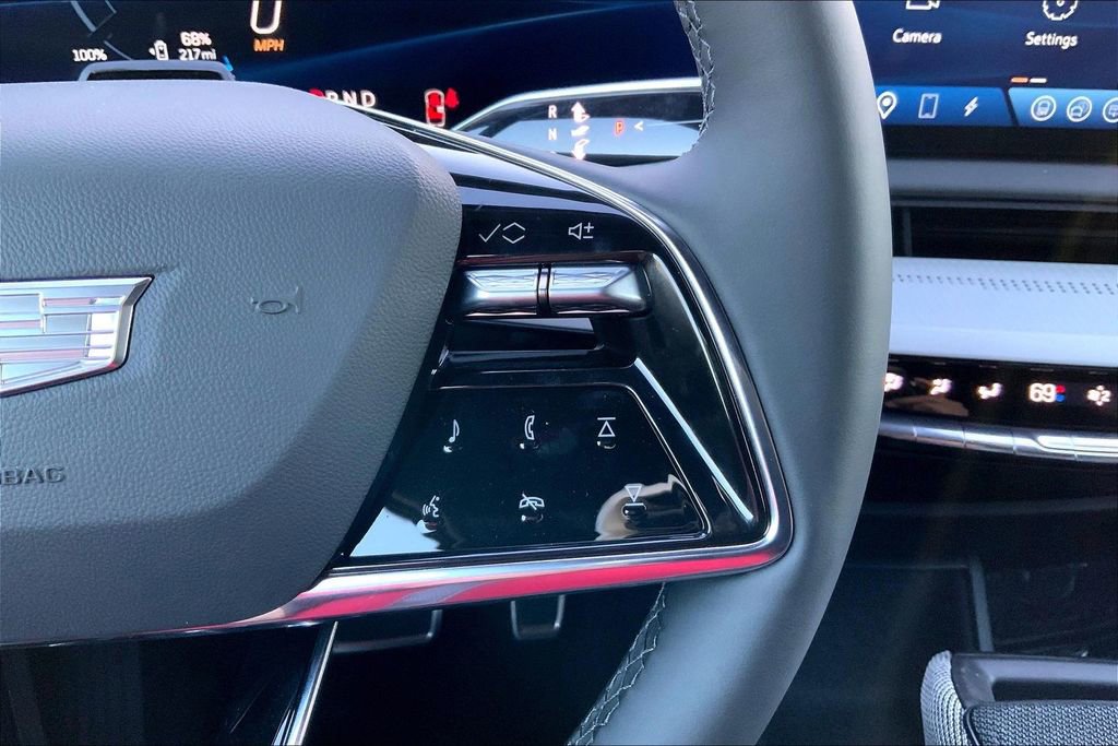 New 2026 Cadillac Optiq Sport 2 image 23