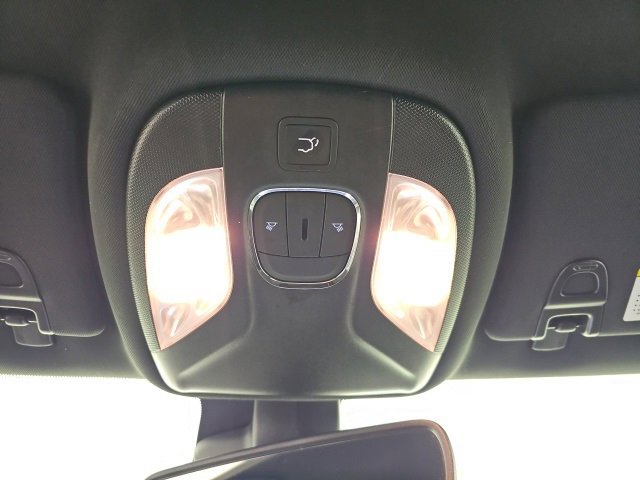 Certified 2025 Jeep Compass Trailhawk w/ Trailhawk Elite Group image 23