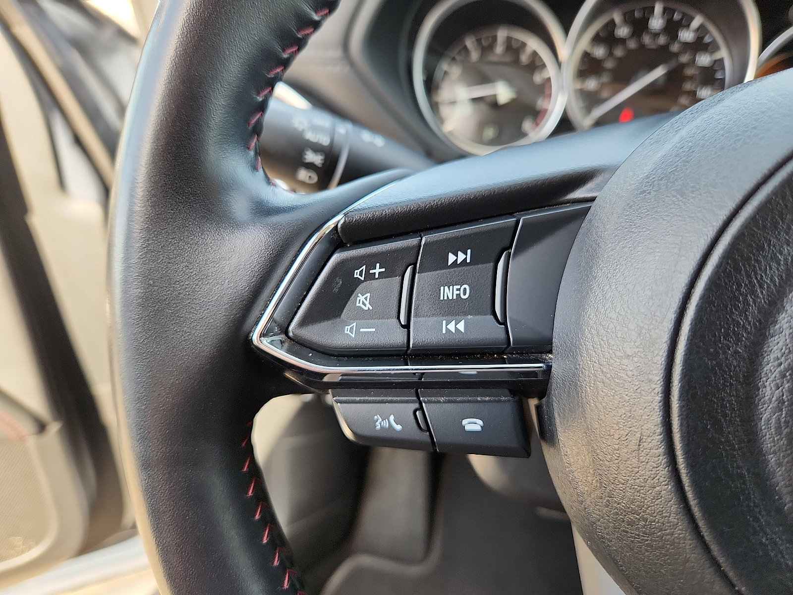 Used 2025 MAZDA CX-5 Carbon Edition AWD/4WD image 15