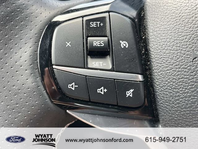 Used 2024 Ford Explorer ST image 33