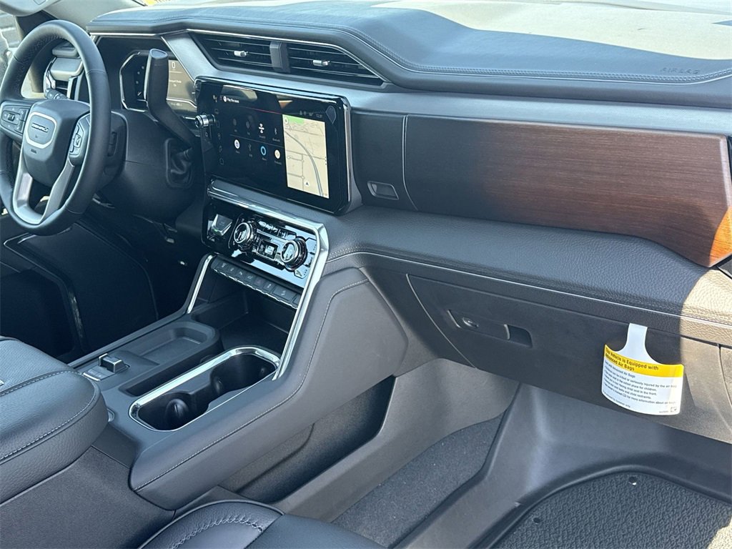 New 2025 GMC Sierra 2500 Denali w/ Denali Reserve Package image 37