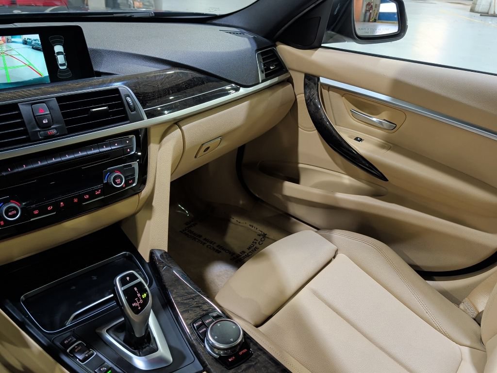 Used 2016 BMW 328i Sedan RWD image 17