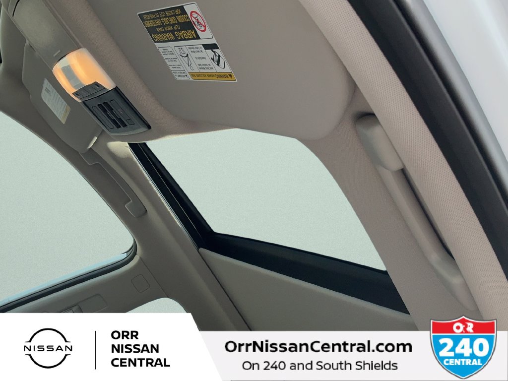 New 2027 Nissan Rogue Dark Armor FWD image 18