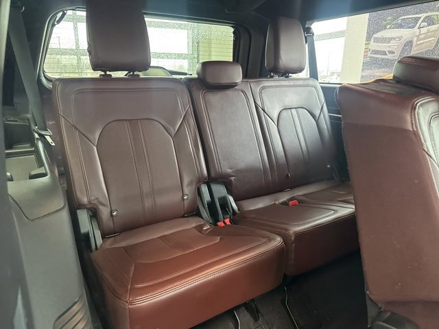 Used 2024 Ford Expedition Max Limited image 11