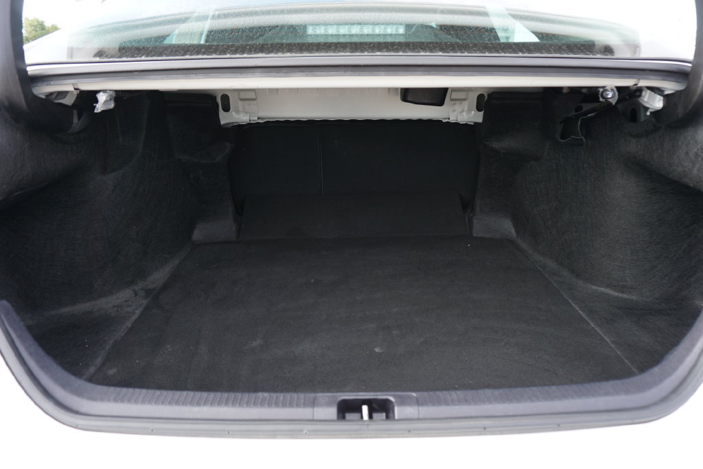 Used 2024 Toyota Camry SE FWD image 10