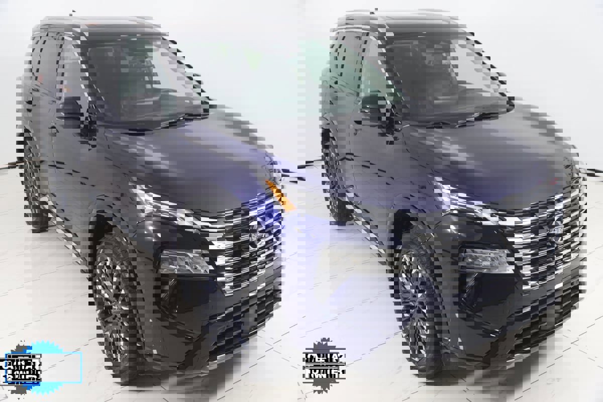 Used 2024 Nissan Rogue Platinum image 45