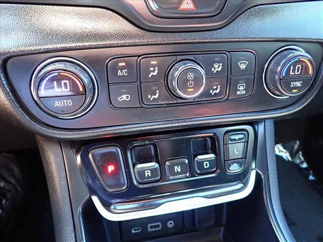 Used 2020 GMC Terrain SLT w/ Preferred Package AWD/4WD image 22
