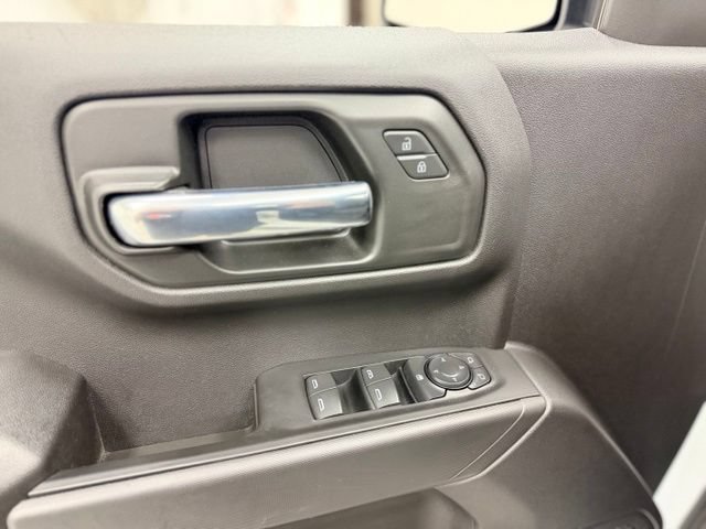Certified 2026 Chevrolet Silverado 1500 Custom Trail Boss w/ Dark Appearance Package AWD/4WD image 21