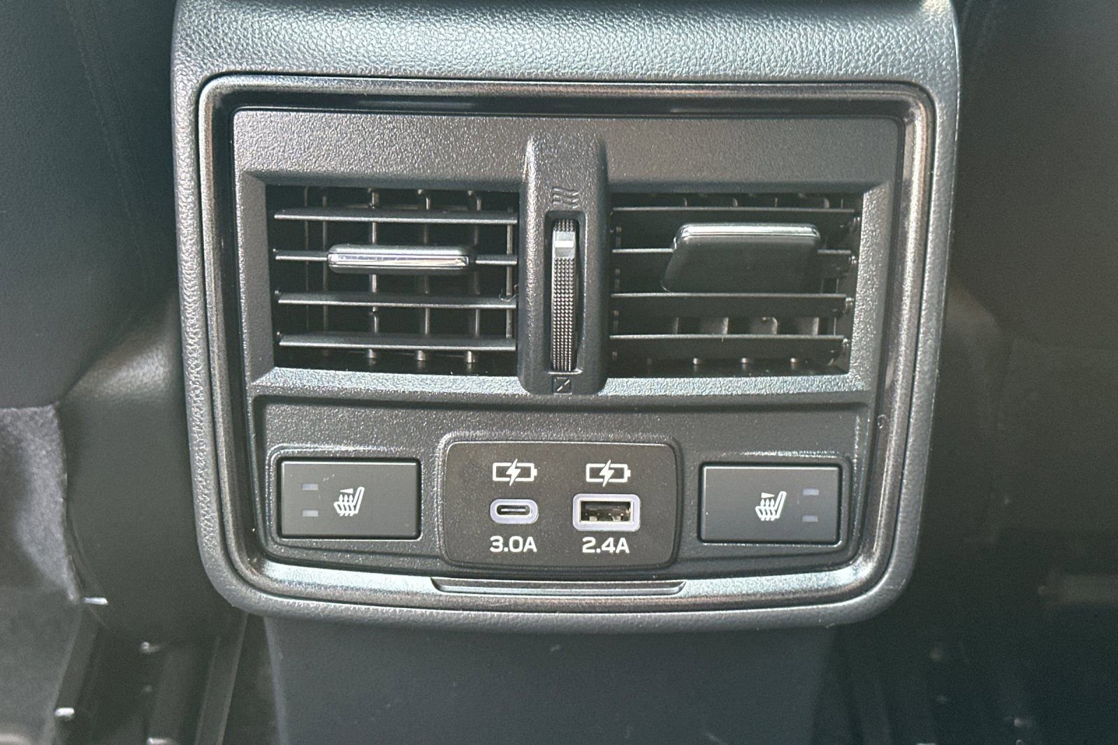 Used 2025 Subaru Forester Touring image 15