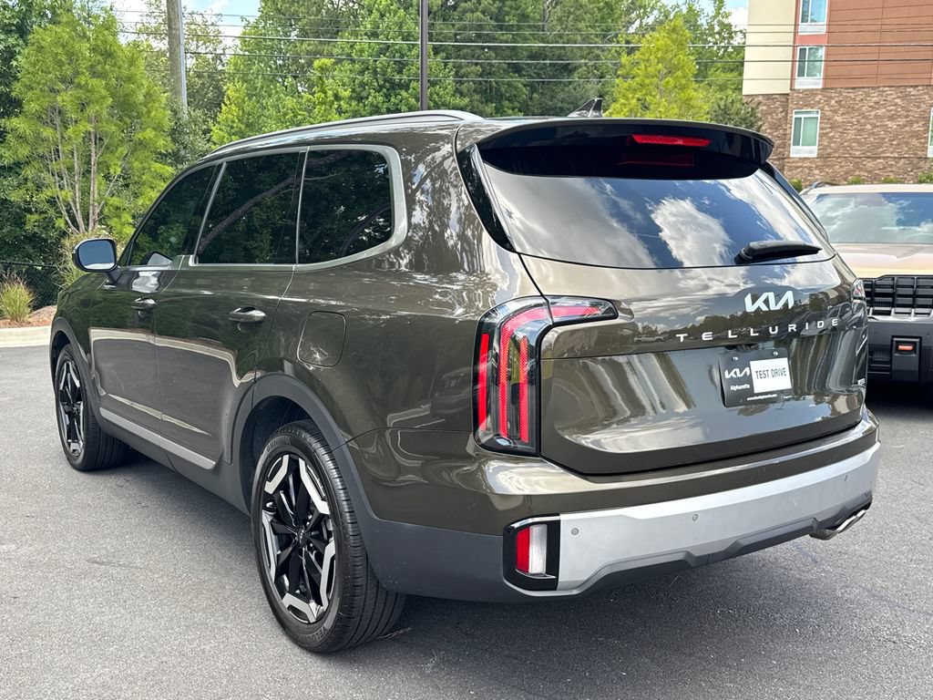Used 2024 Kia Telluride EX AWD/4WD image 5