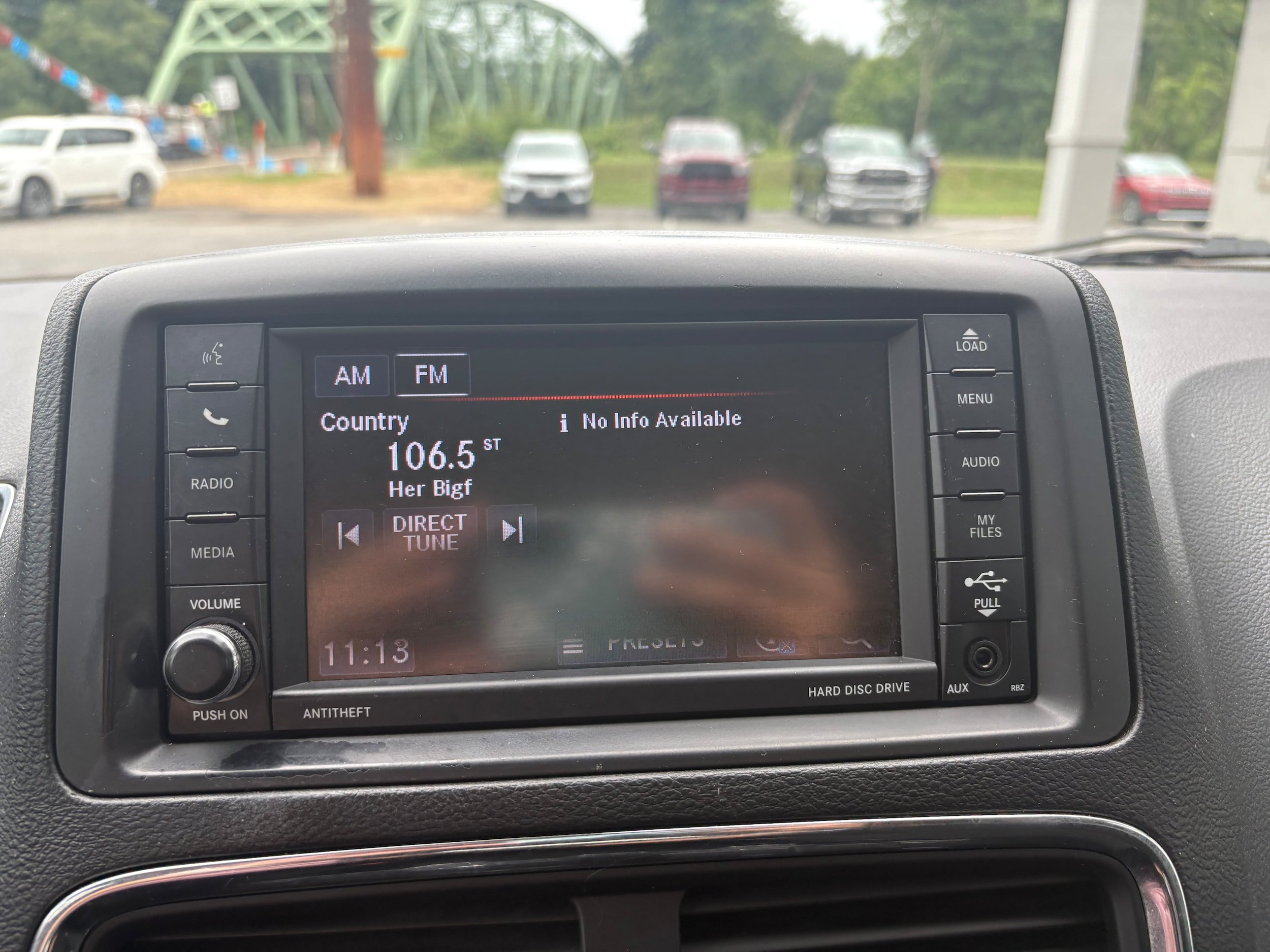 Used 2019 Dodge Grand Caravan SE FWD image 22