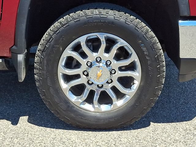 Used 2025 Chevrolet Silverado 2500 LTZ w/ LTZ Premium Package AWD/4WD image 29