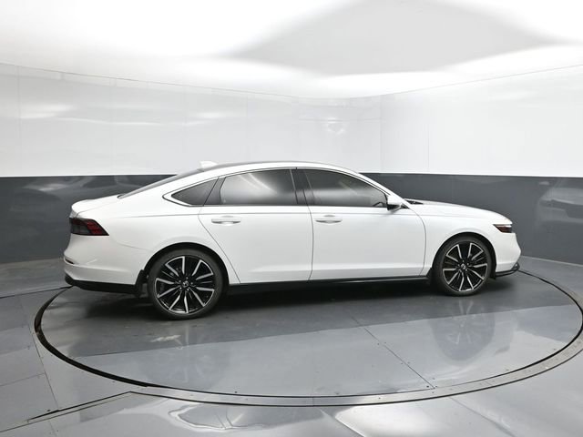 Used 2023 Honda Accord Touring image 15