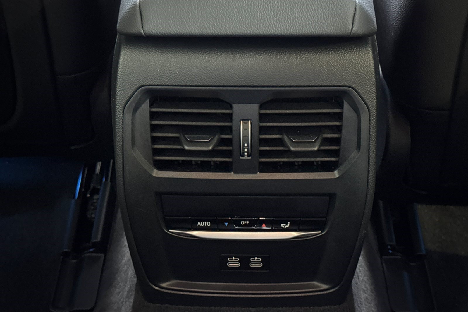 Certified 2023 BMW i4 eDrive40 w/ Premium Package RWD image 16