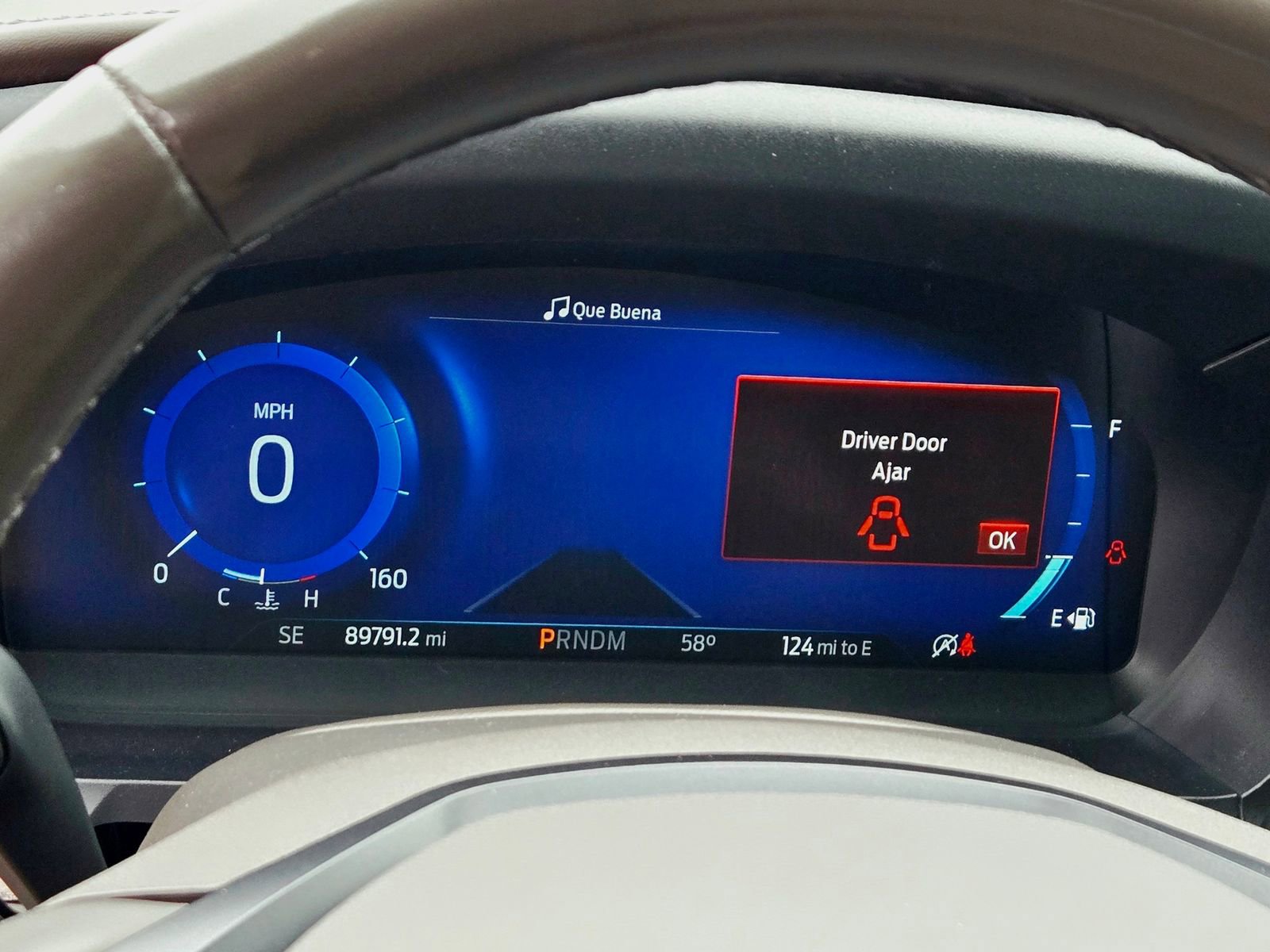 Used 2020 Ford Explorer Platinum w/ Premium Technology Package AWD/4WD image 9