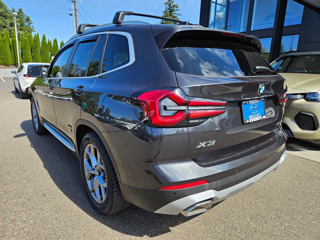 Used 2023 BMW X3 xDrive30i w/ Convenience Package AWD/4WD image 3