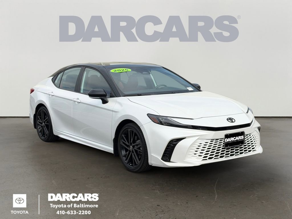 Used 2025 Toyota Camry XSE image 1