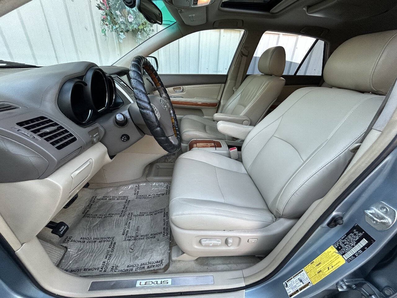 Used 2005 Lexus RX 330 FWD image 21