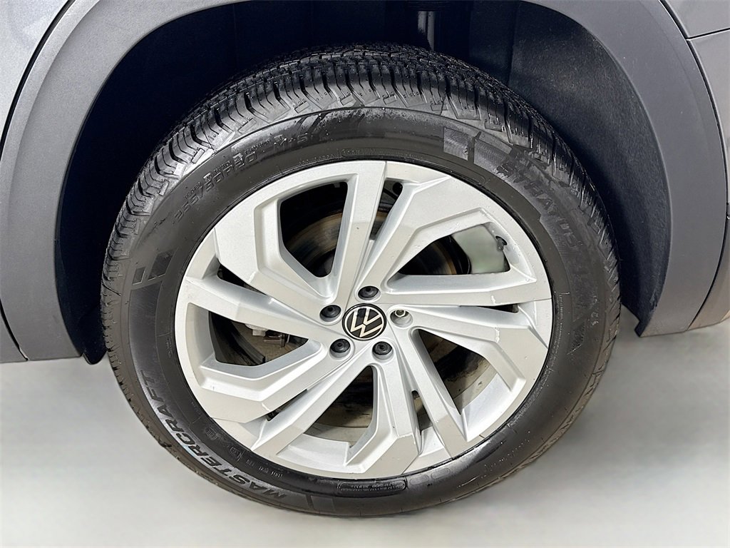 Used 2022 Volkswagen Atlas SE image 31