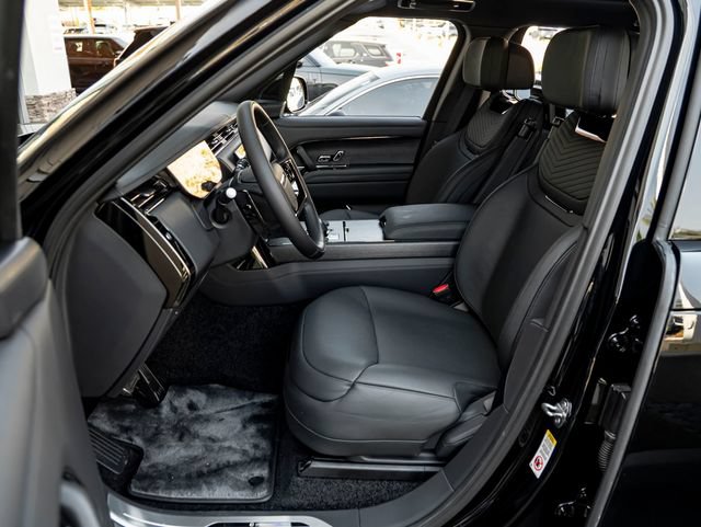 Used 2026 Land Rover Range Rover Long Wheel Base SV AWD/4WD image 14