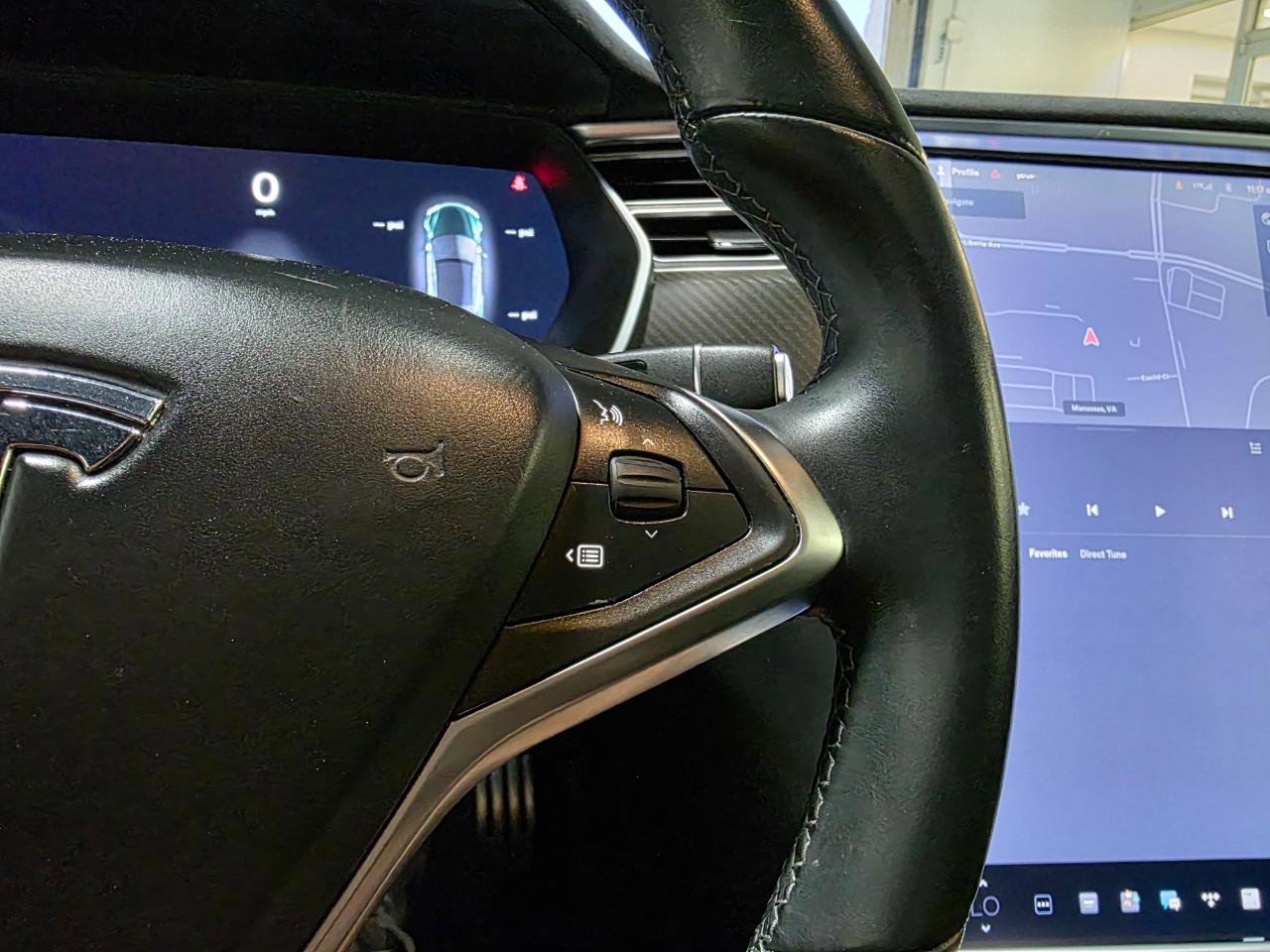 Used 2014 Tesla Model S P85D image 29