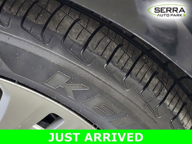 Used 2019 Dodge Journey SE image 11