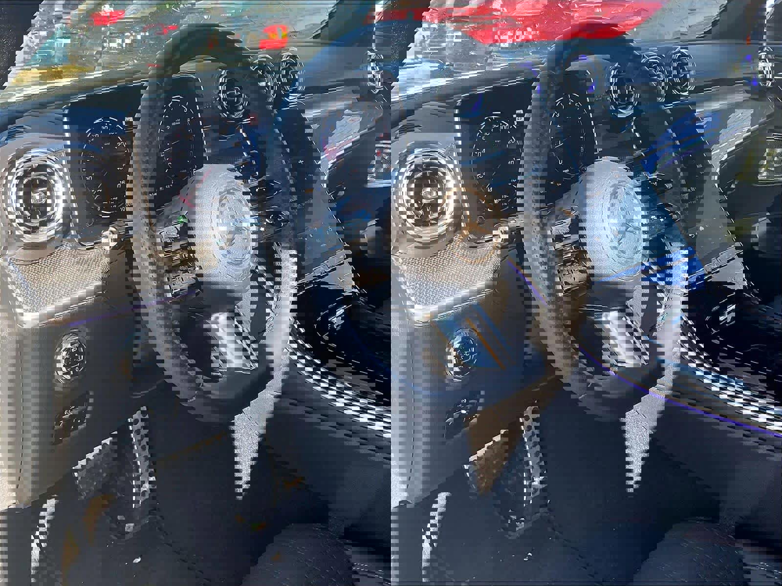 Used 2024 Mercedes-Benz CLE 300 4MATIC Coupe image 16