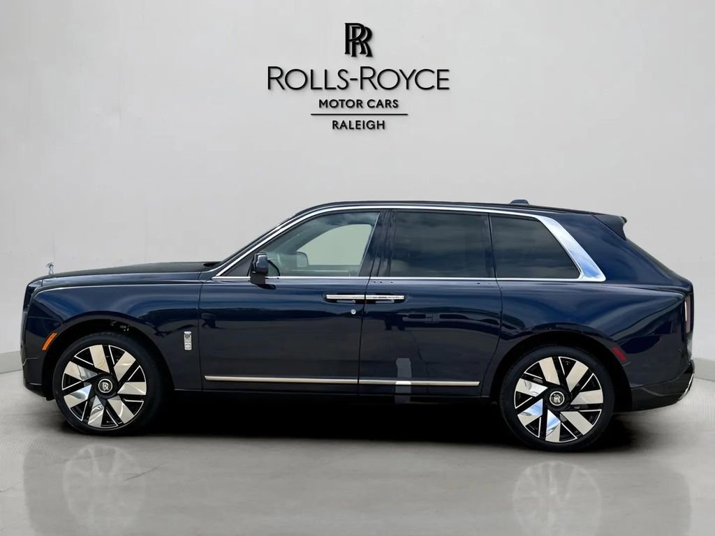 New 2025 Rolls-Royce Cullinan video 2