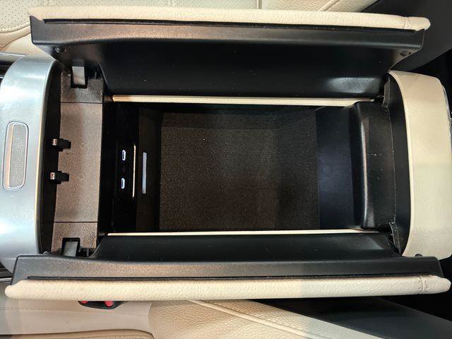 Used 2024 Mercedes-Benz C 300 Sedan image 56