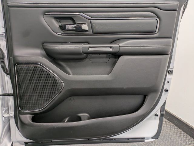Used 2024 RAM 1500 Limited w/ Body Color Bumper Group image 25