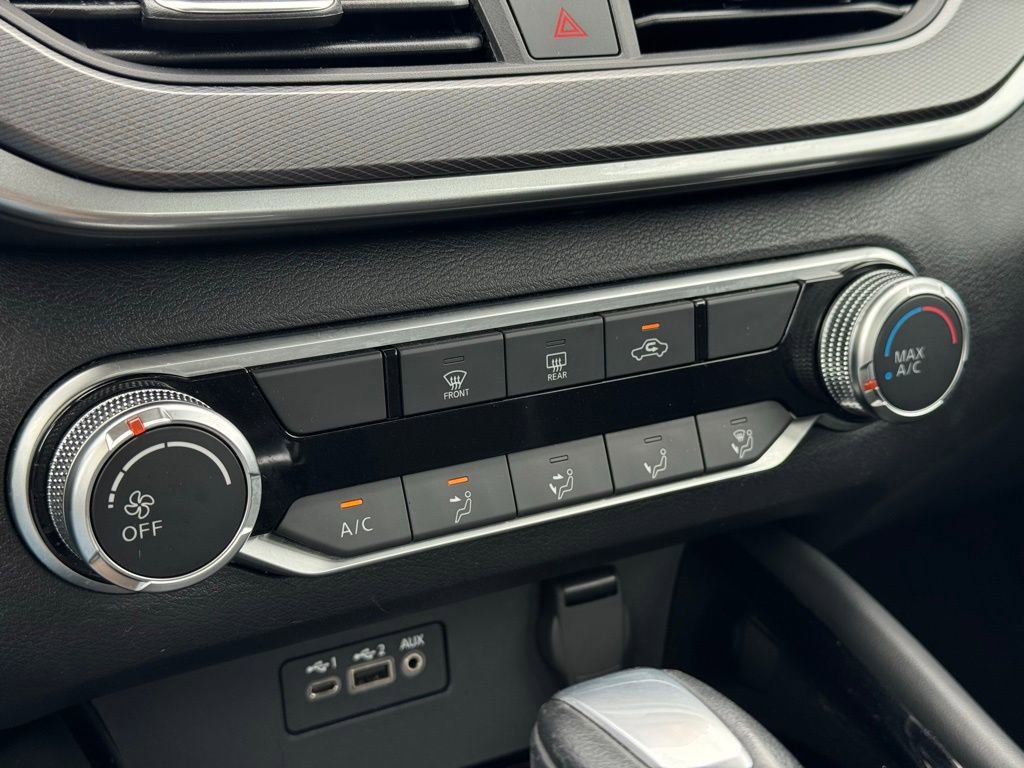 Used 2024 Nissan Altima 2.5 SR image 29