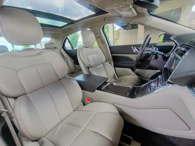 Used 2017 Lincoln Continental Select w/ Climate Package AWD/4WD image 50