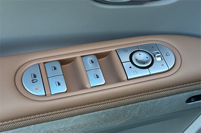 Used 2024 Hyundai Ioniq 5 Limited image 15