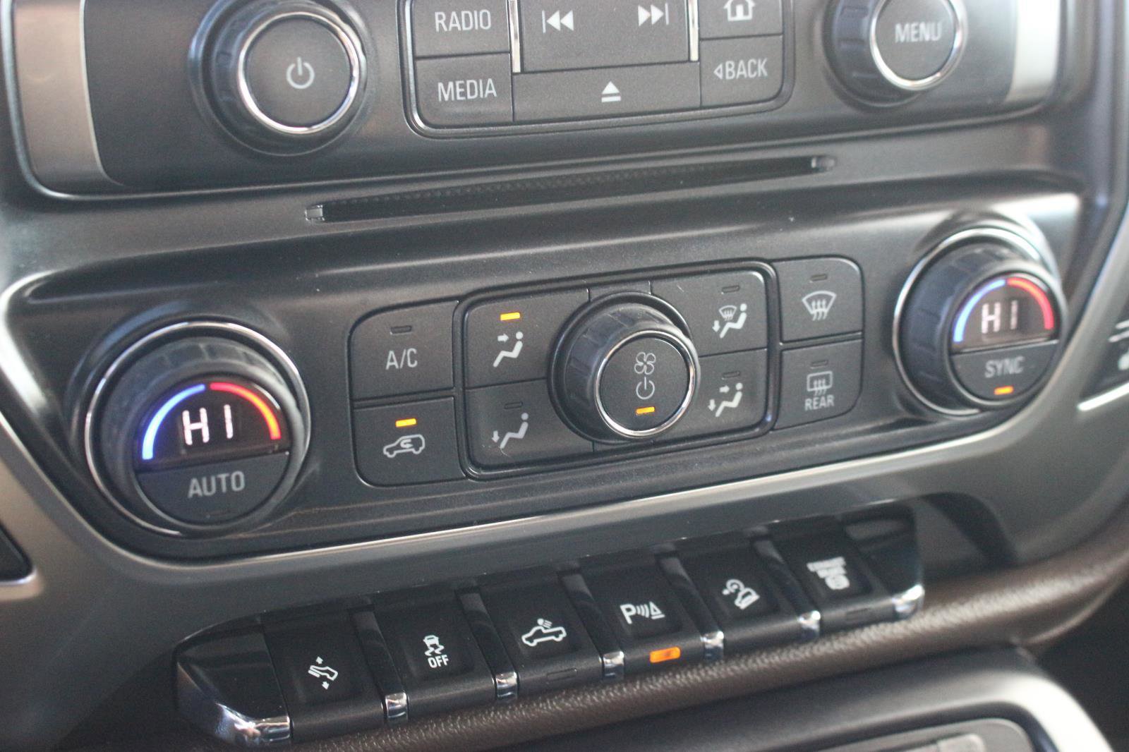 Used 2016 Chevrolet Silverado 2500 LTZ w/ Duramax Plus Package image 27