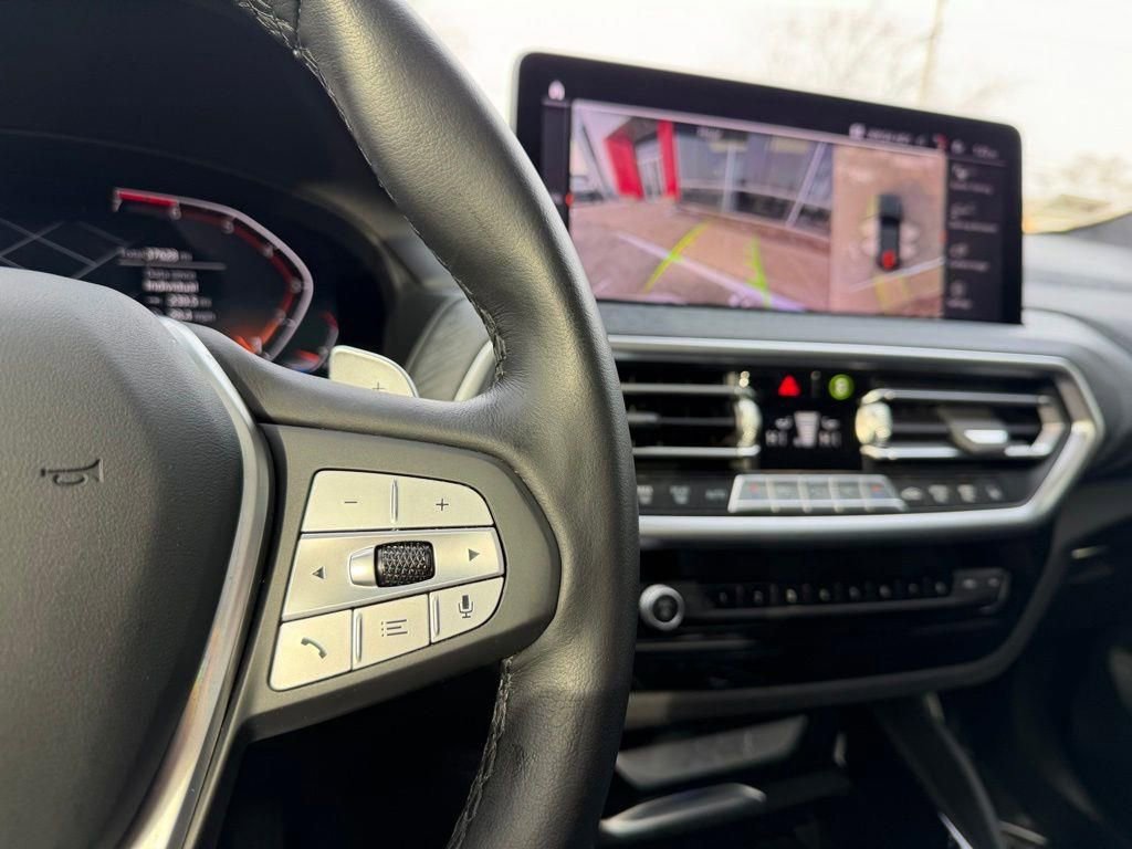 Used 2023 BMW X4 xDrive30i w/ Premium Package image 21