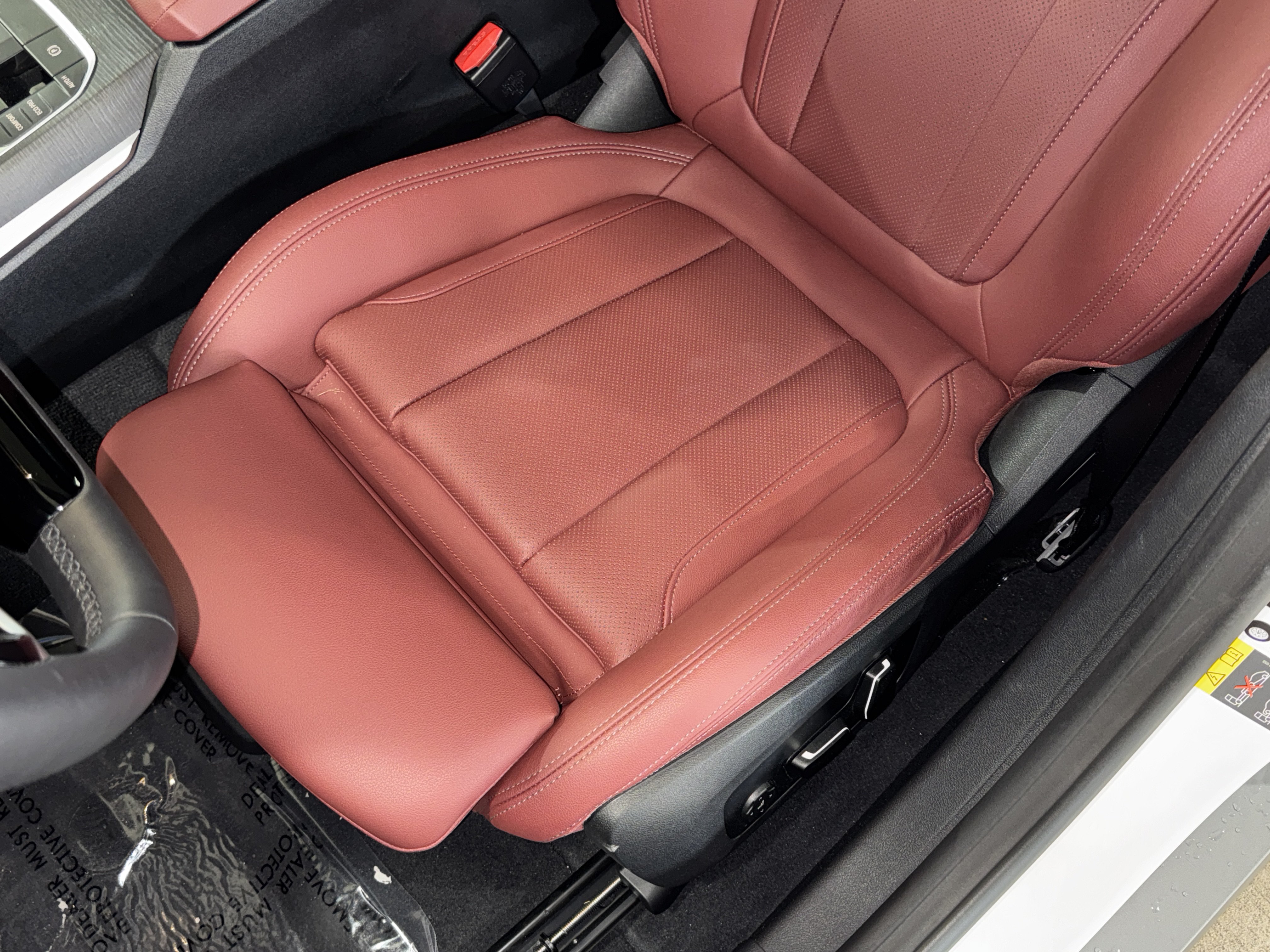 Used 2025 BMW i4 eDrive40 w/ Premium Package RWD image 35