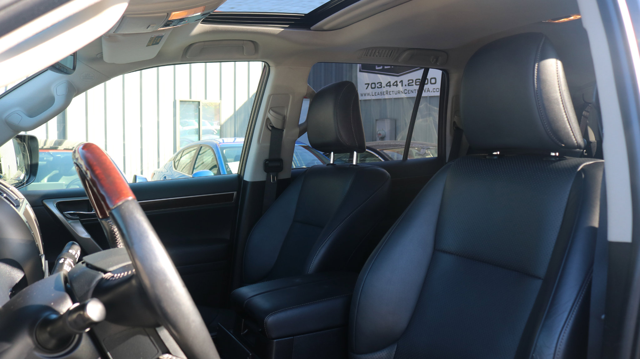 Used 2017 Lexus GX 460 Luxury image 13