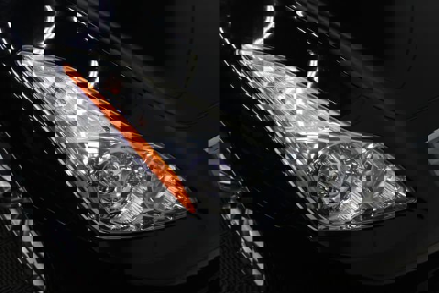 Used 2010 INFINITI G37 Sport w/ Premium Pkg image 28