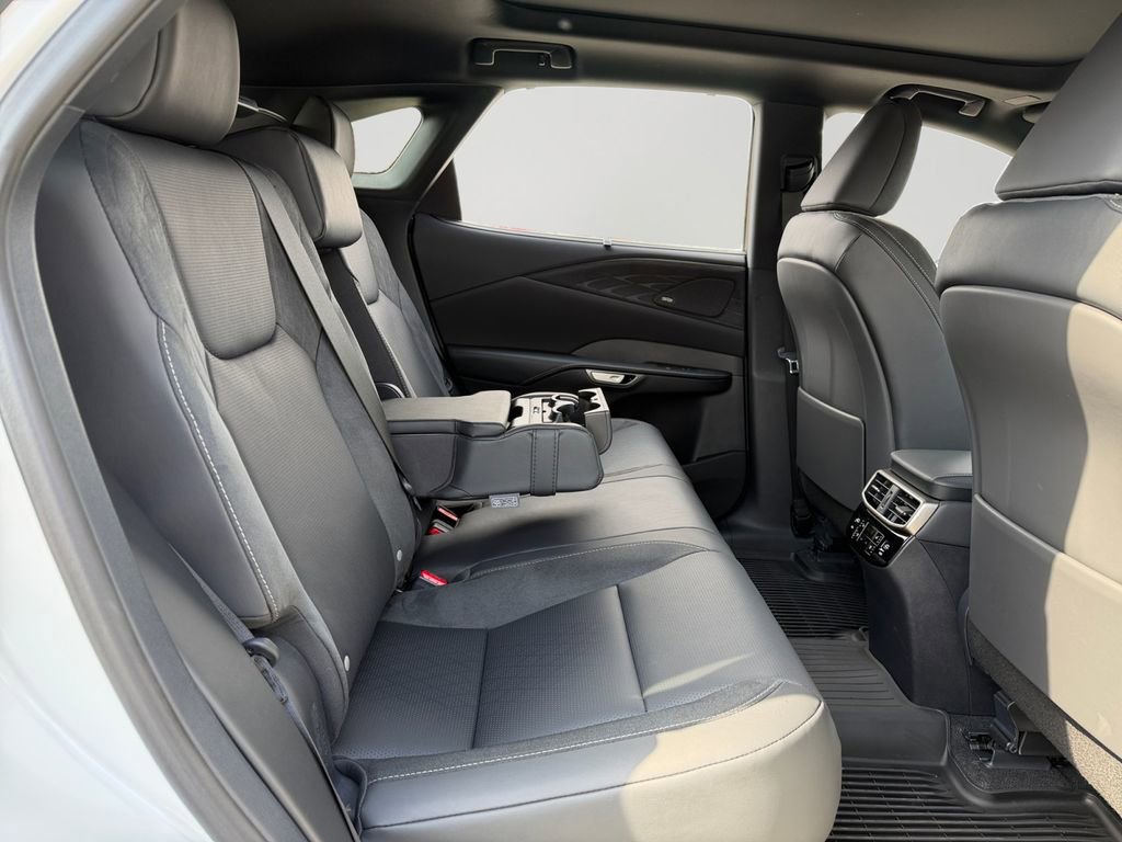 New 2026 Lexus RX 350 image 6
