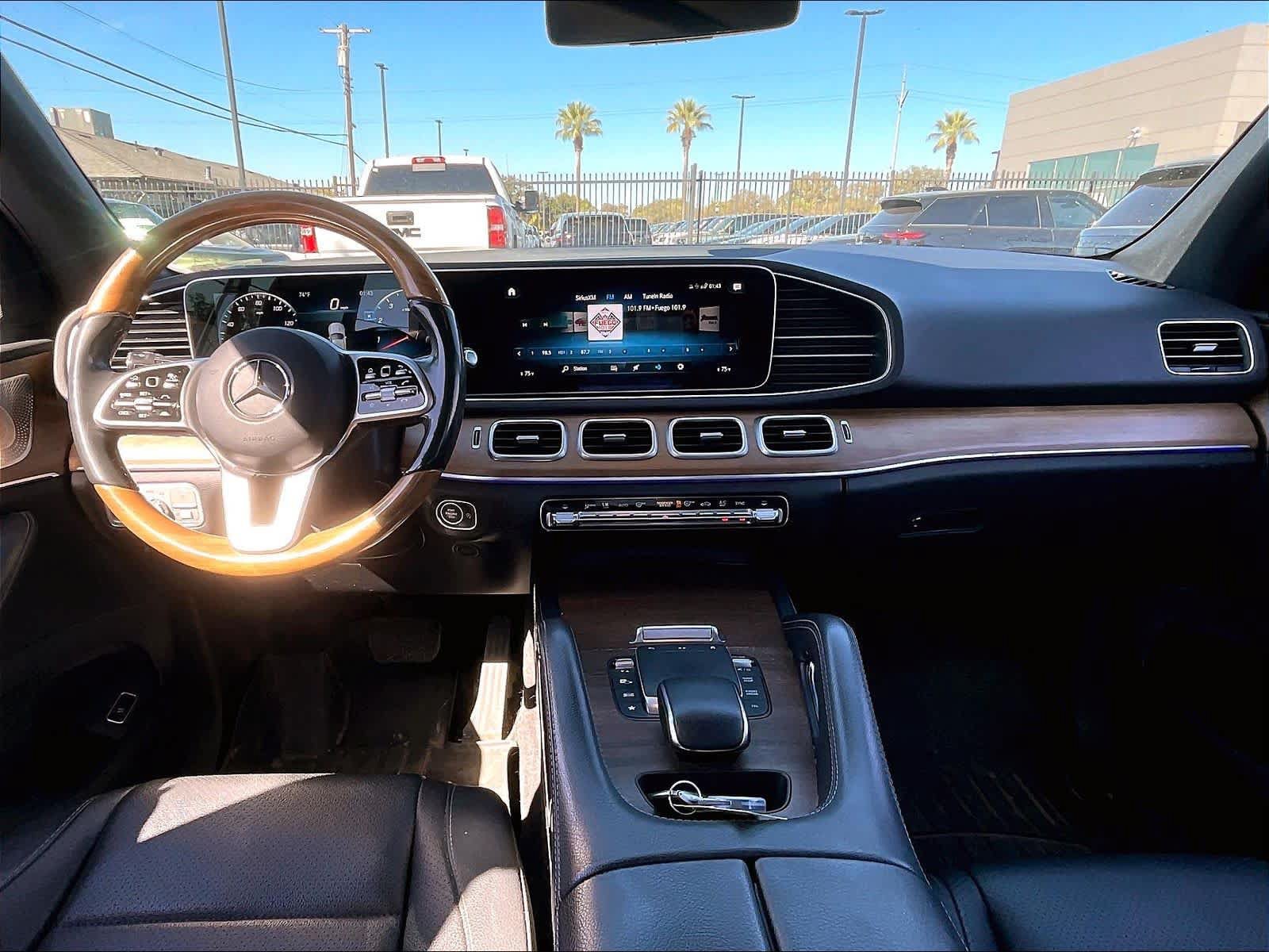 Used 2021 Mercedes-Benz GLE 450 4MATIC image 16